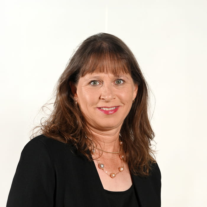 הדס מזרחי סימונס